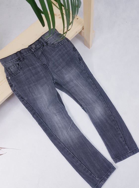 Spodnie jeansowe M&S, rozm 104/110 – Stylowa Ona – Second hand online ...